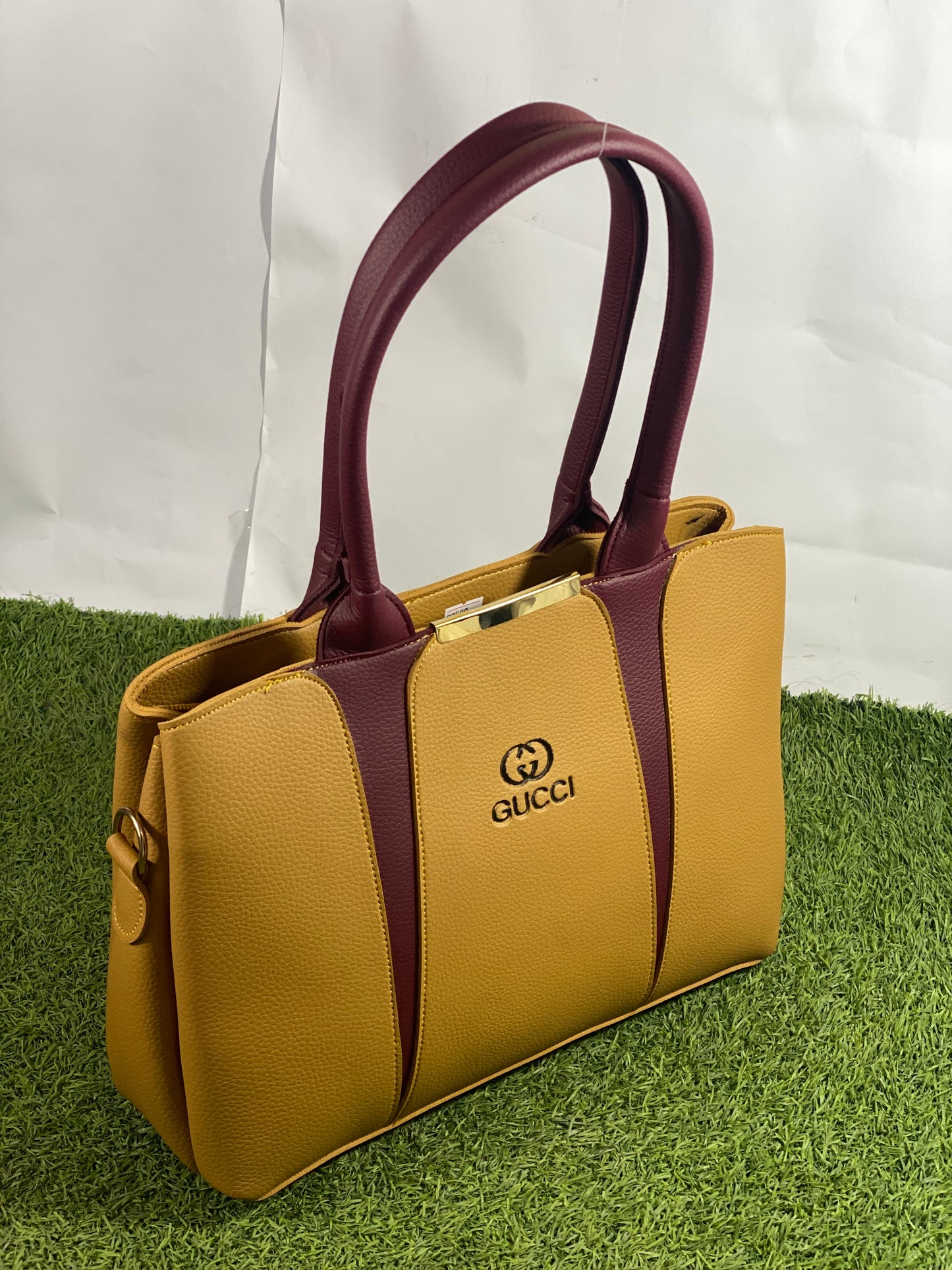 GUCCI Handbag For Girls Yellow