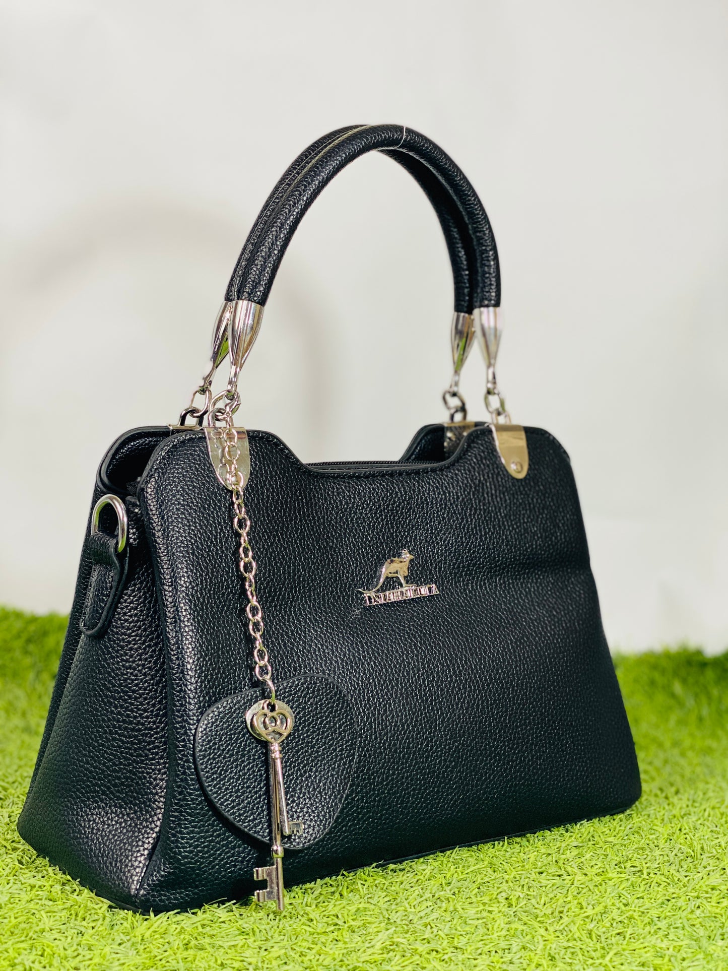 Stylish Kangaroo Leather Bag