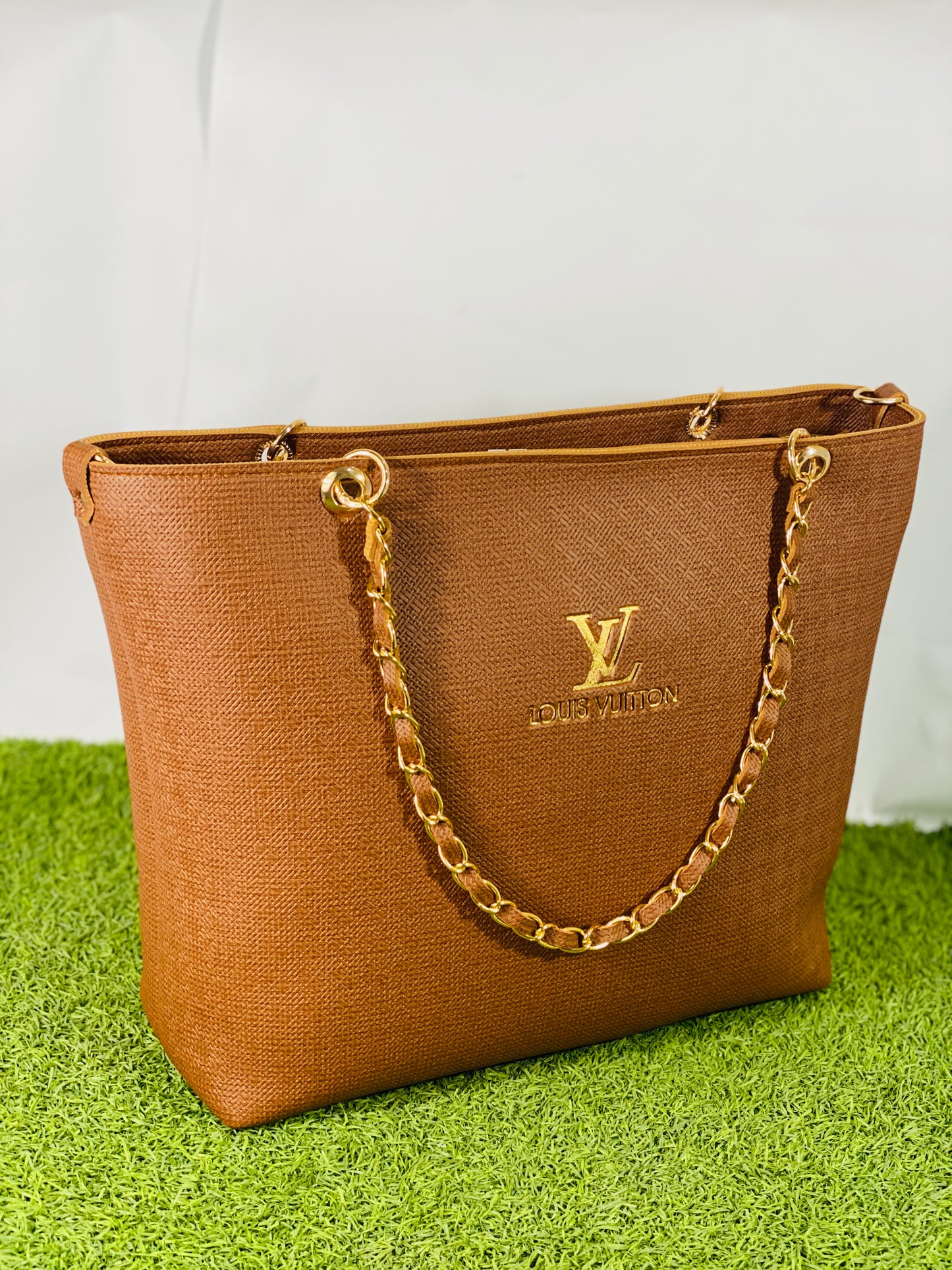 LOUIS VUITTON BROWN